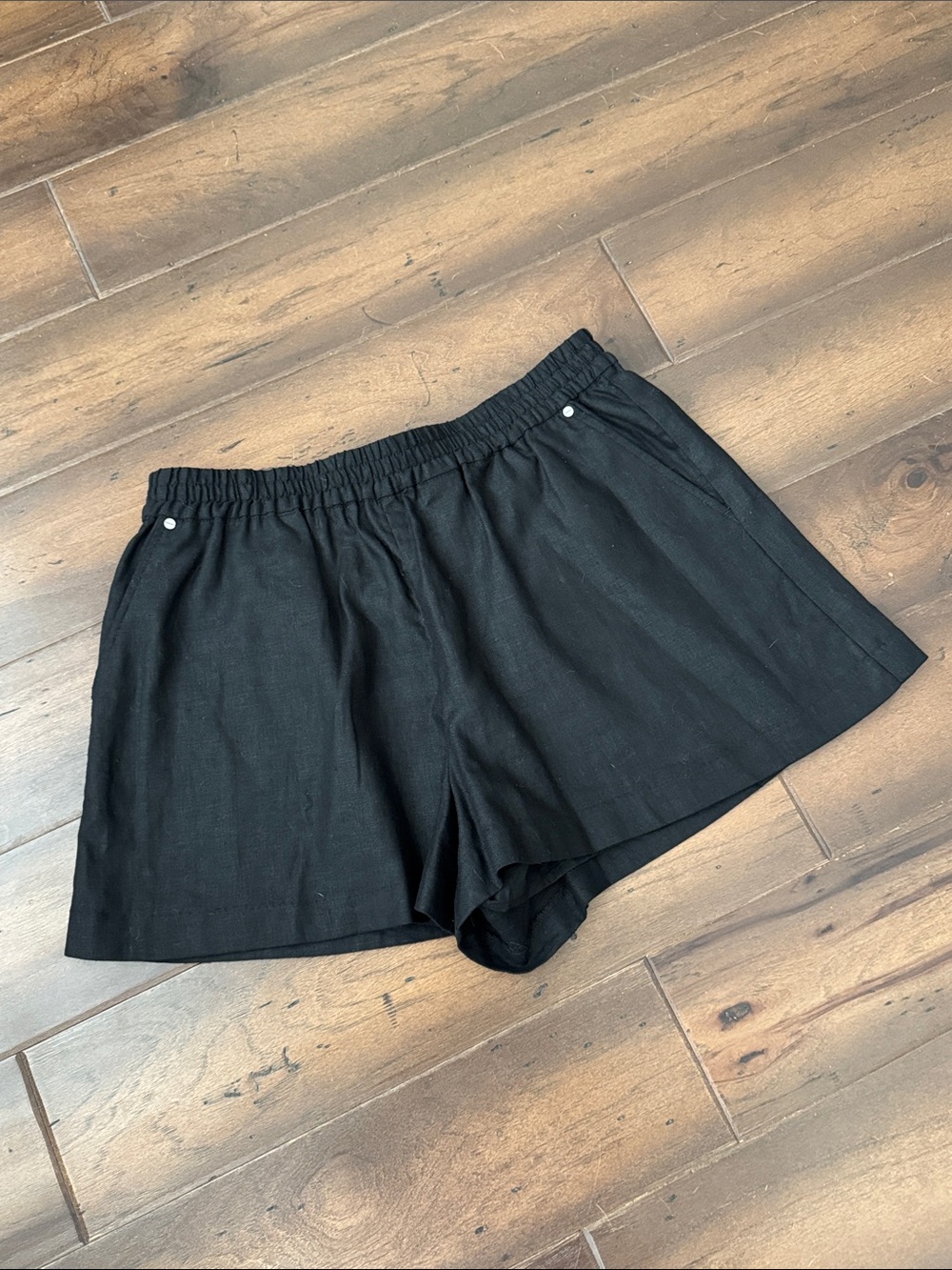 Michael Kors linen Women’s Black Elastic-Waist Casual Shorts